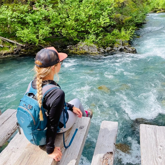 Meet your seller! - Picture 6 of 9